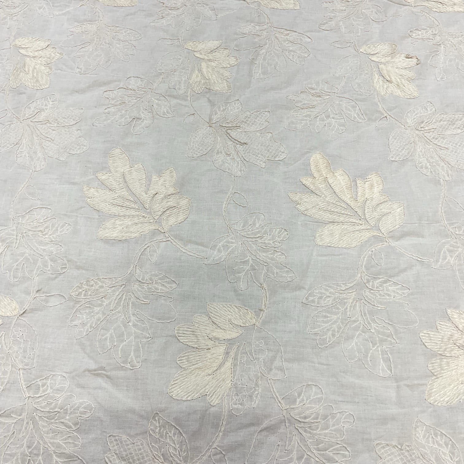 Digital Cotton Printed Fabrics - 100% Polyester, Multi Color Floral Pattern, Designed for All Seasons | Ideal for Apparel and Clothing