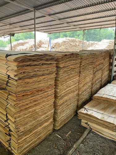 Acacia/Eucalyptus Core Veneer
