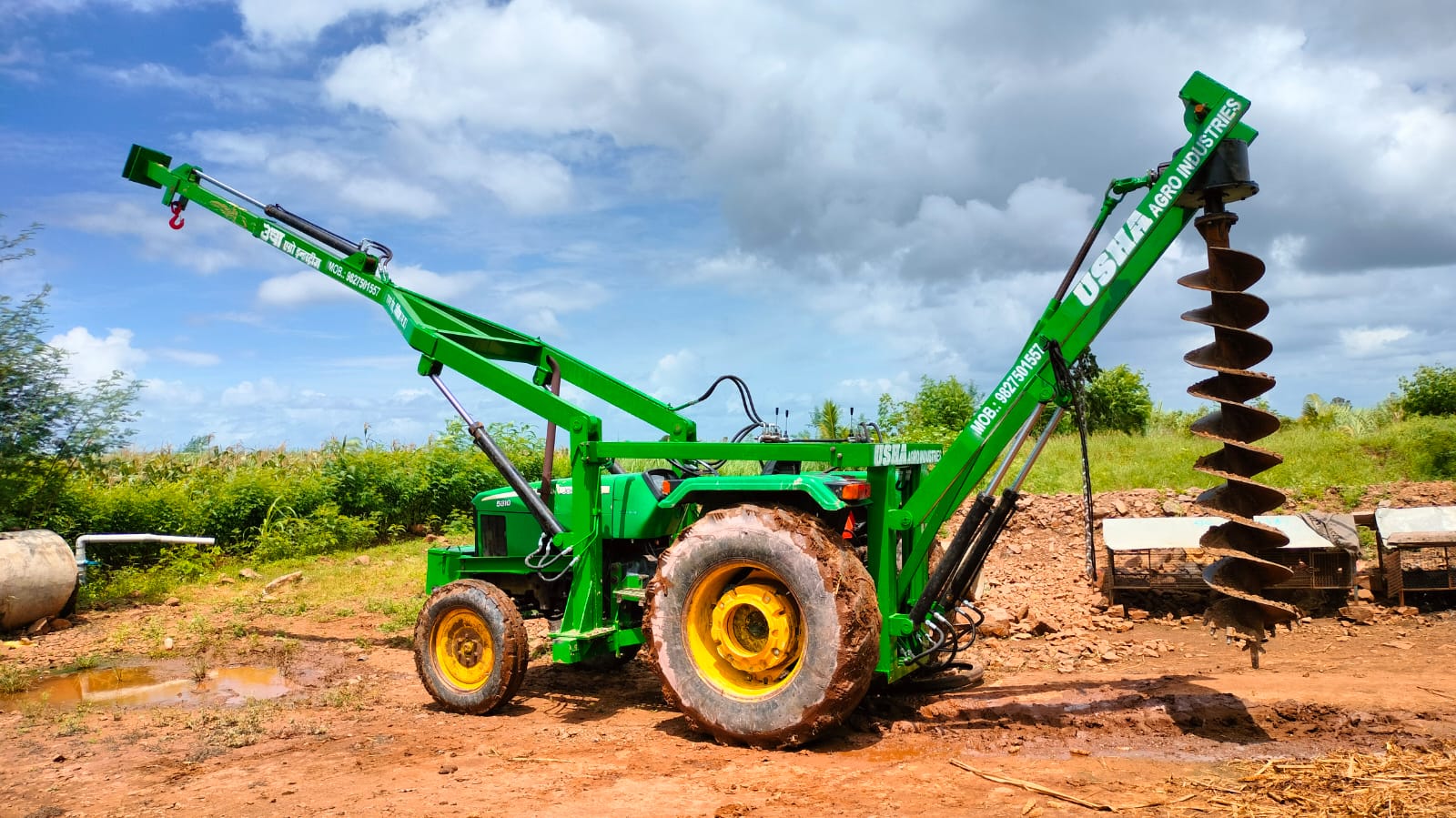 John Deere Pole Erection Machine - Mild Steel, 16' Length, Capacity 1000-1200 Kgs | Multi Color, Customizable Drilling Depth