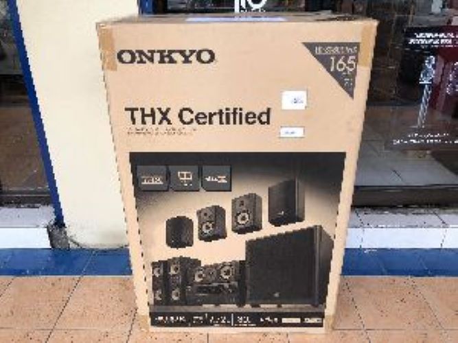 Onkyo HT S9800THX Speaker & AV Receiver 