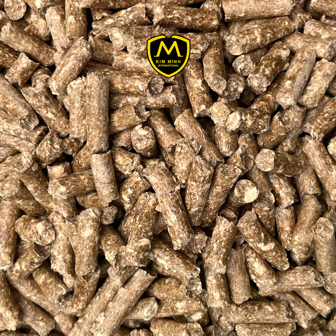 Corn Cob Pellets - Color: Brownish Beige