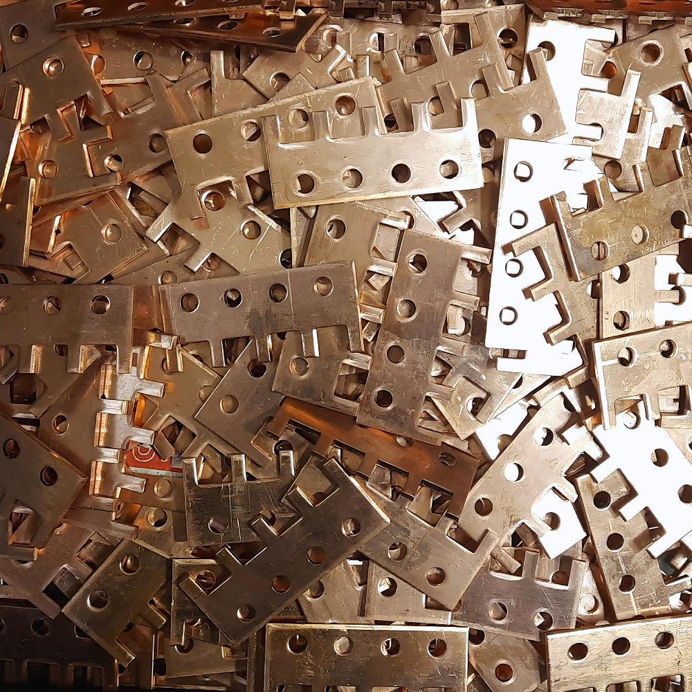 Copper Comb Pole Busbar - Color: Brown