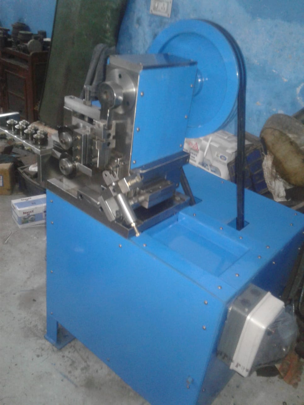 Spring Washer Making Machine - Color: Green