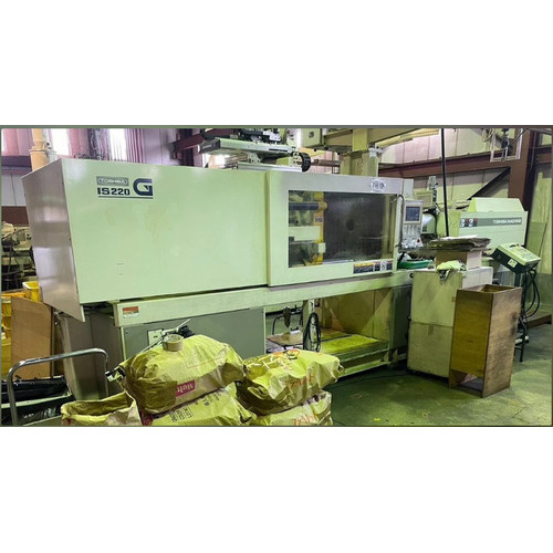 Used Injection Molding Machine TOSHIBA 220 Ton