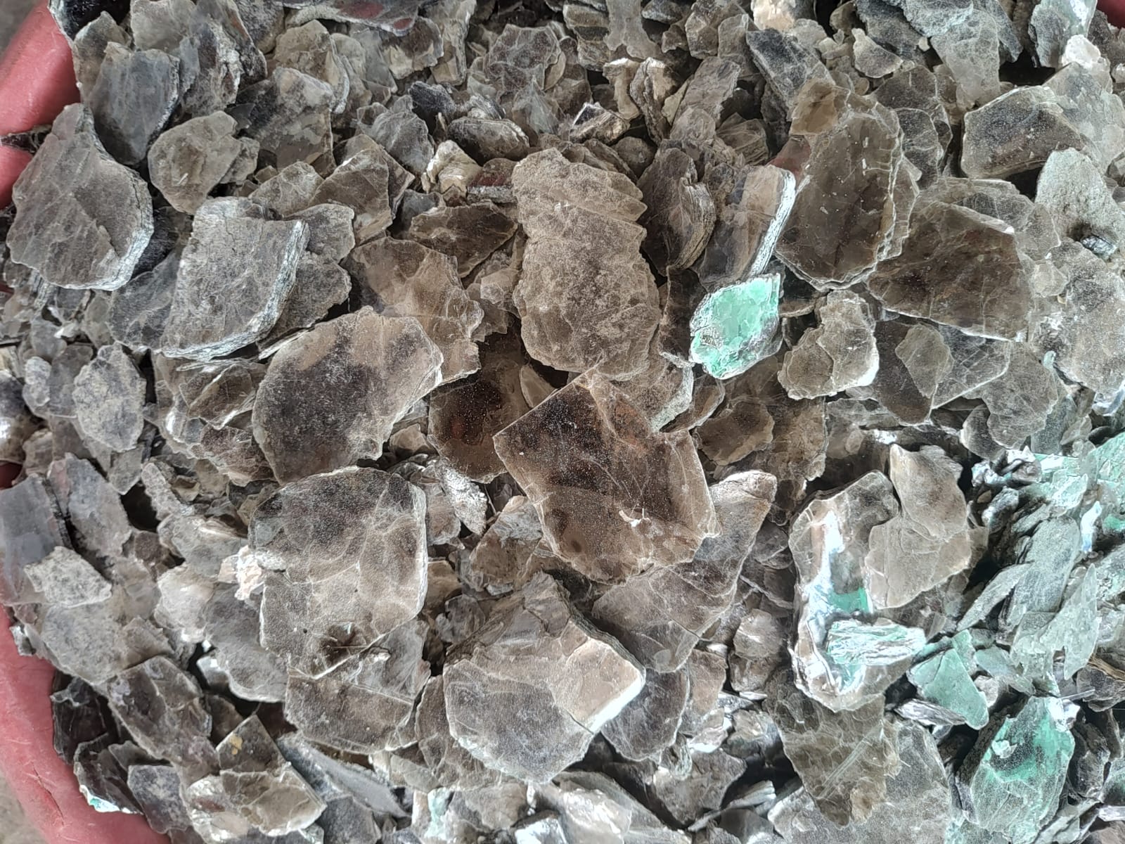 Industrial Grade Natural Mica Scrap - Al2O3 Content (%): Depend On Material