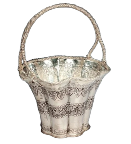 Elegant Design Silver Plated Candy Basket - Metal Type: Stainless Steel
