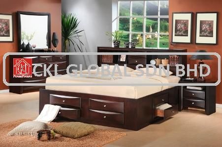 Superb Wooden Bedroom Set