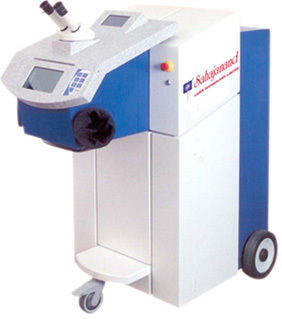 laser welding machine