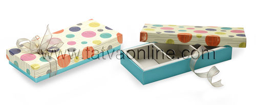 Standing Empty Foldable Boxes