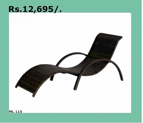 Waterproof Outdoor Pool Lounge - PE Woven Rattan, 201x71x96 cm, Brown | UV Resistant, Corrosion Proof, Elegant Curved Design, Fungus Proof, No Assembly Required
