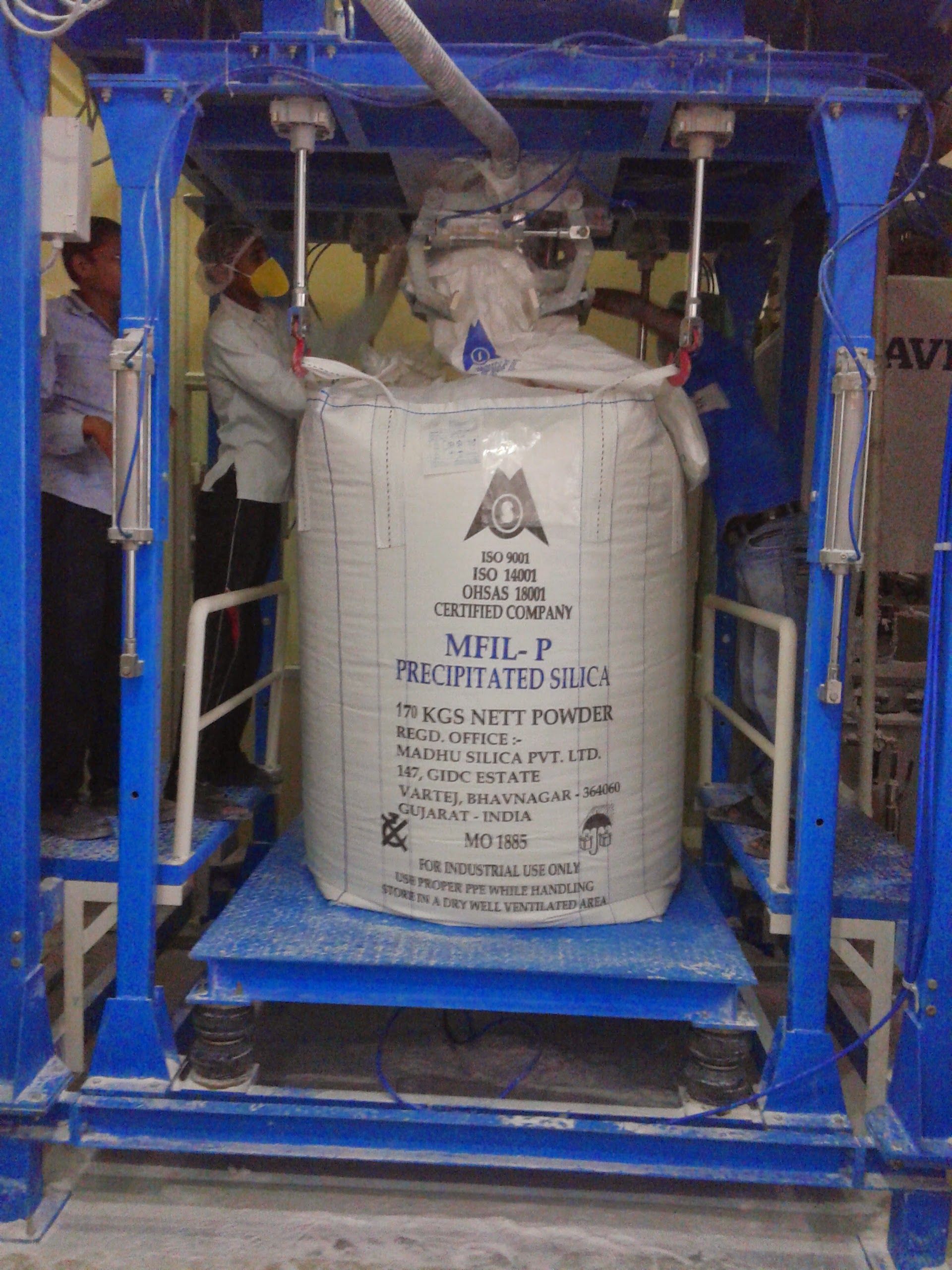 Bulk Bagging Machine - Automatic Grade: Semi Automatic