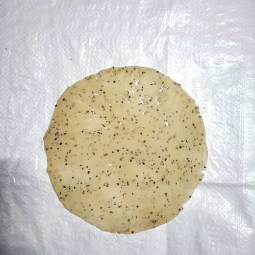 Crispy Garlic Urad Papad Additives: Food