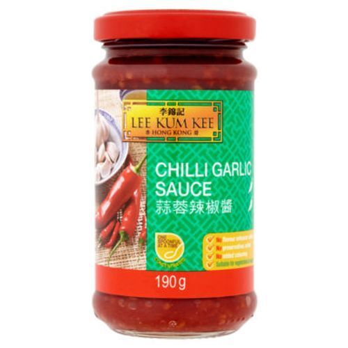 Red Spicy And Tangy Chinese Hot Garlic Sauce