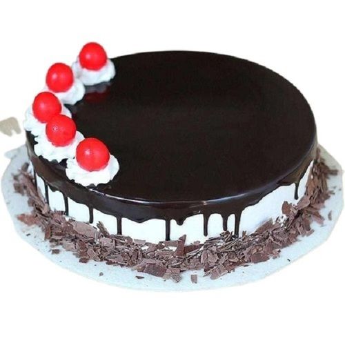 Delicious Round Shaped Mouth-Melting Chocolate Flavor Solid Form Black Forest Cake Fat Contains (%): 2 Grams (G)