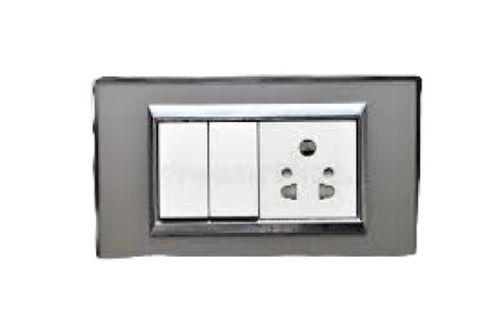 250 Voltage Plastic Material Electrical Switches Board With 3 Pin Socket