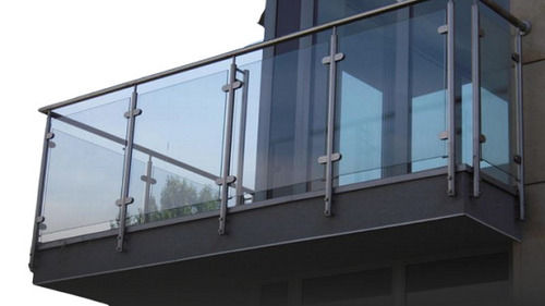 12 Millimeter Thick Glossy Finish Transparent Glass Railings