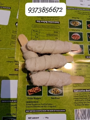 Frozen Soya Paneer - Long Shelf-Life, White Color, Ready-to-Thaw | Convenient for Bulk Storage, Locks in Freshness and Nutrients, Consistent Texture Post-Freezing