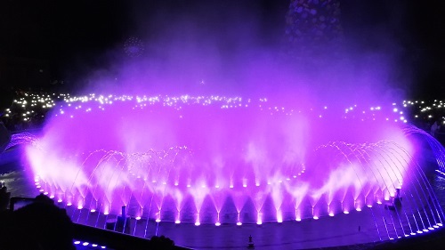 Music Dancing Fountain - Color: Multi Color