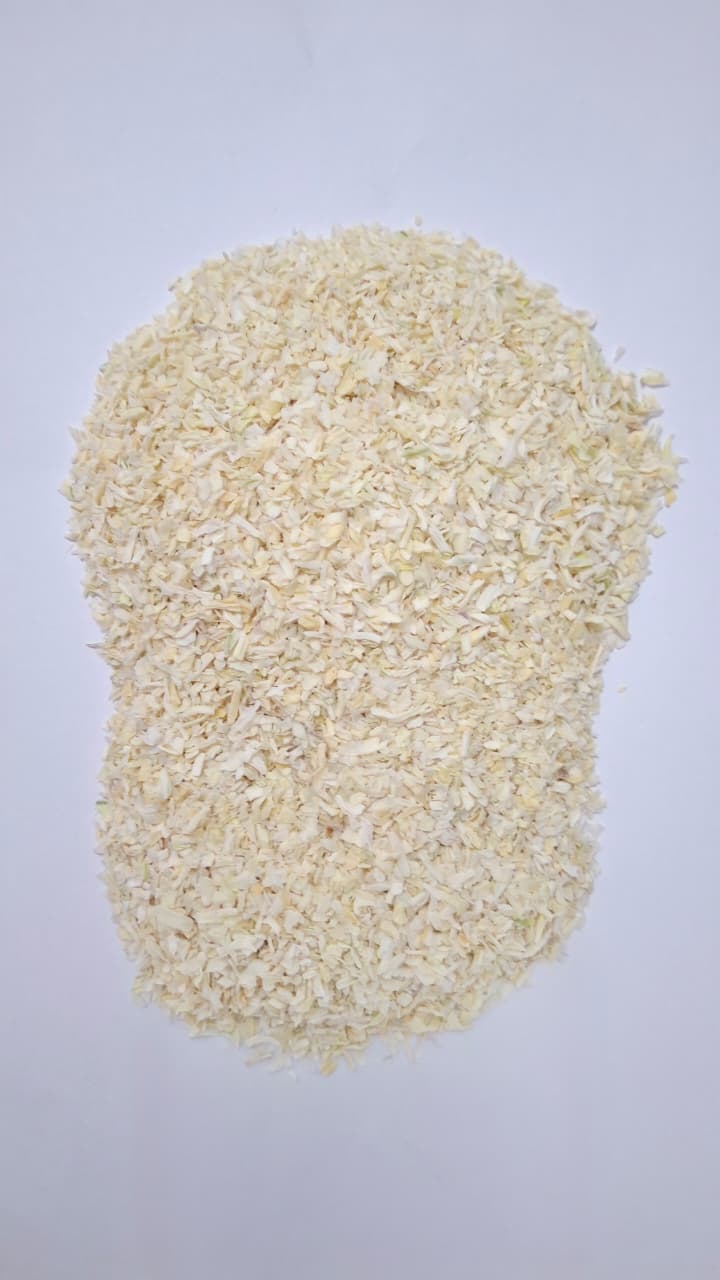 Dehydrated Garlic Flakes - Dehydration Method: Dried