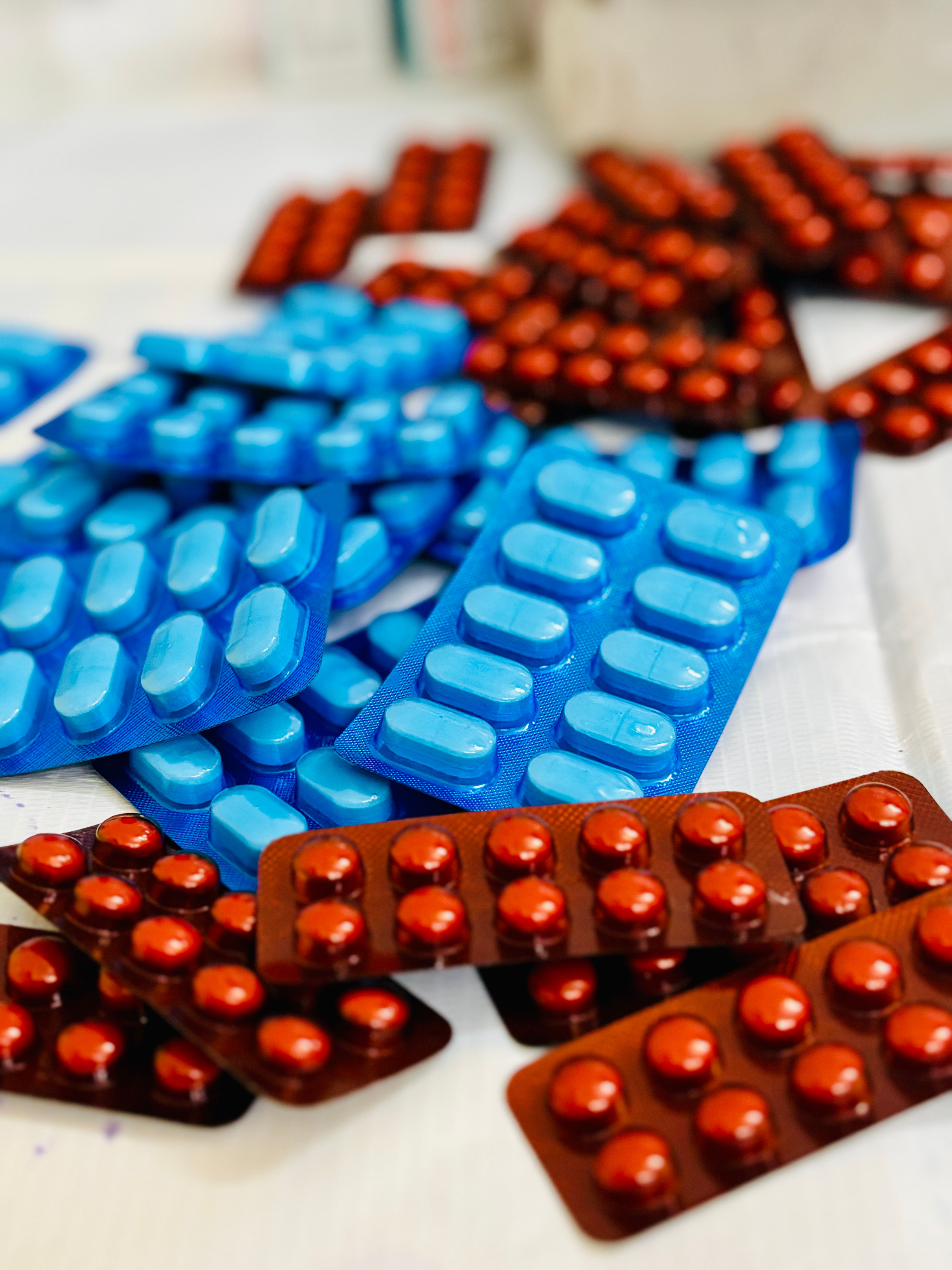 कैपमैटिनिब 200 mg टैबलेट - उपयोग: आटे के लिए थिकनिंग कंपाउंड