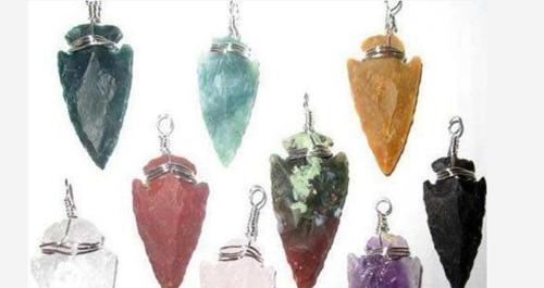 Agate Gemstone Arrowhead Pendant