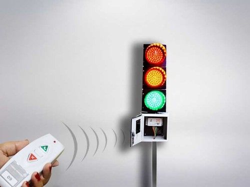 Wireless Traffic Light Controller