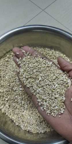 Bb Kani Cashew Broken Dried