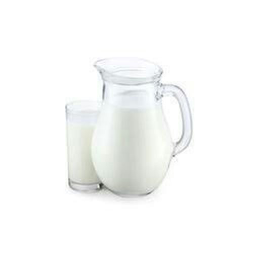  100% ताज़ा और मलाईदार बनावट वाला कच्चा दूध ताज़ा मूल सफेद भैंस का दूध
