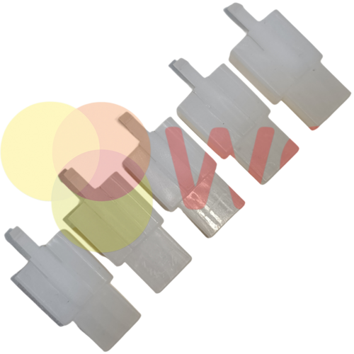 Connector / 3 Pin / Male / E-Scooty - Color: White