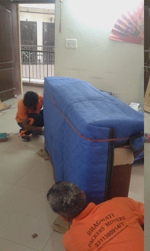 विश्वसनीय पैकिंग और मूविंग सर्विस