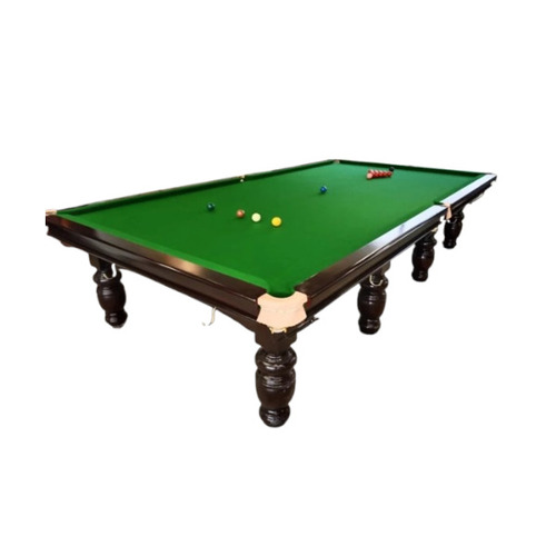 Green Surface Billiards Table - Cue Forearm: Ash Wood