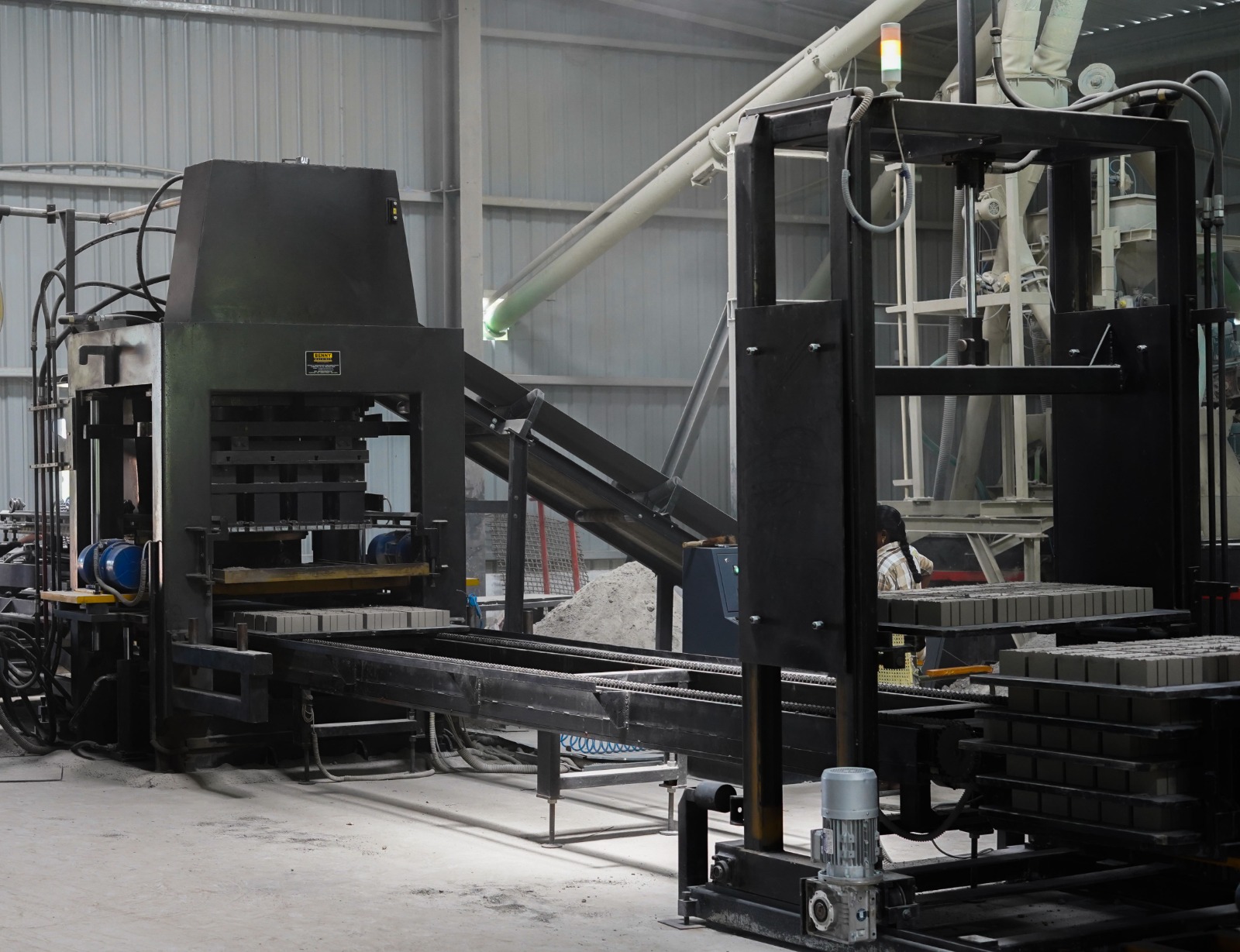 पेवर ब्लॉक मशीन