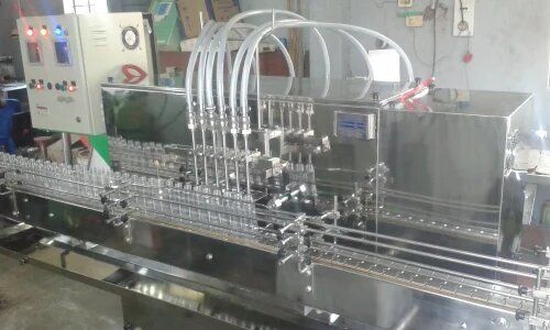 Fully Automatic Bottle Filling Line (VPFM200)