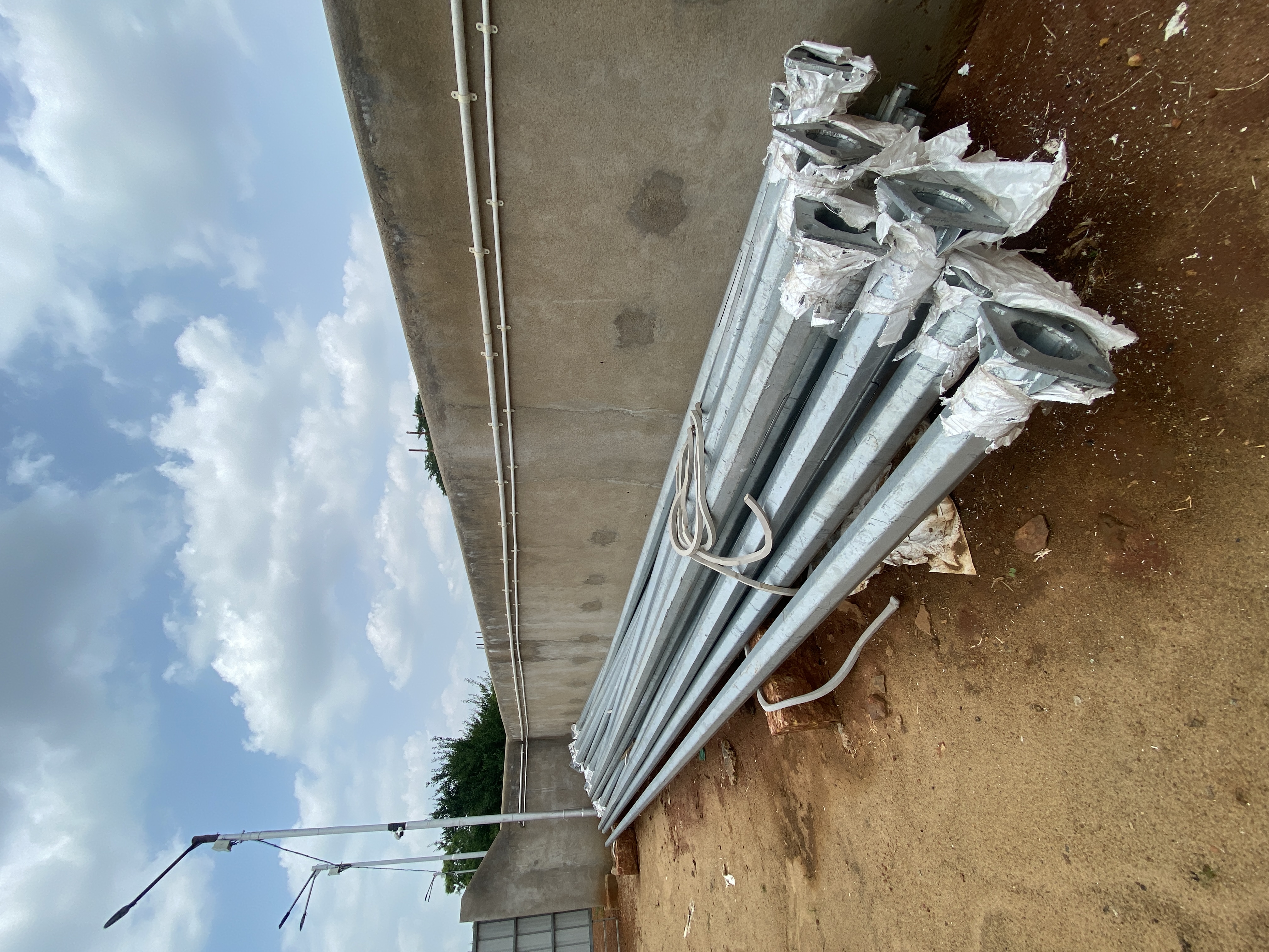 Utkarsh- 8M Octagonal Gi Street Light Pole - Height: 8  Meter (M)