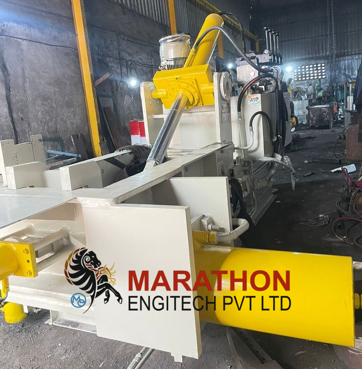 150 Ton Hydraulic Baling Press Machine - Color: Multicolour