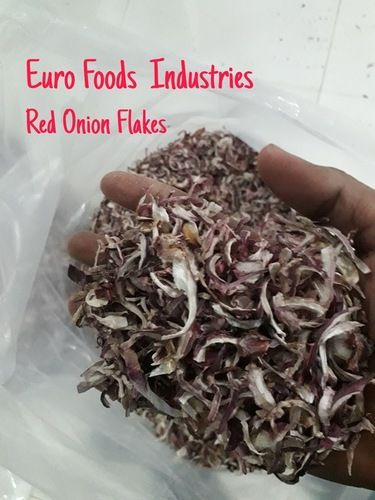 Dehydrated Red Onion Kibble and Flakes