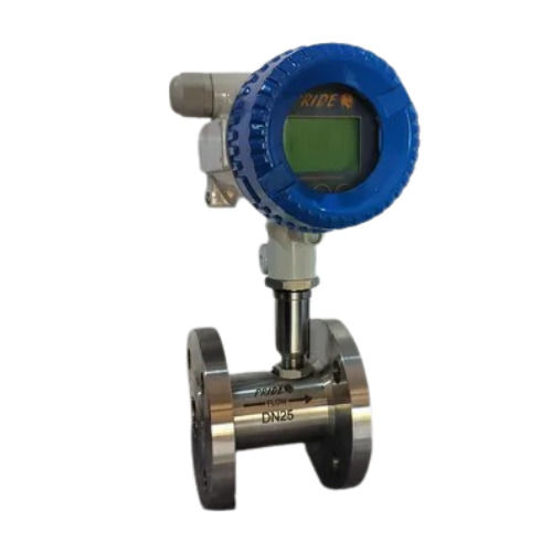 Turbine Flow Meter With Lcd Display - Accuracy: 0.5  %