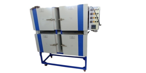 Heavy Duty Industrial Heating Oven - White and Blue | Prolonged Service Life Space Efficient Minimal Maintenance Required Timely Delivery Quality Tested