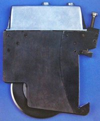 PNEUMATIC CRUSH CUT HOLDER