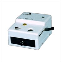 Needle Destroyer With Syringe Cutter