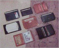 LEATHER CREDIT CARD HOLDER