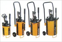 Hand Operated Grease Dispensers