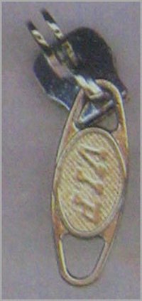 LUGGAGE BAGS ZIP PULLERS