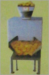 AUTOMATIC POTATO WAFER CUTTING MACHINE