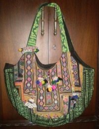 Vintage Tribal Hand Bags VTB-006