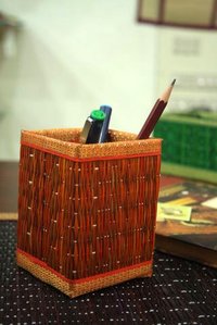 Kora Grass Pen Stand (VN-KGP-05)