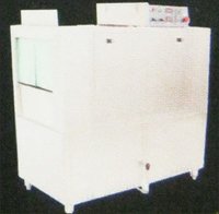 Conveyor Type Dishwasher