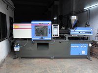Plastic Injection Moulding Machine