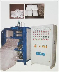 Automatic Vacuum Forming Machine