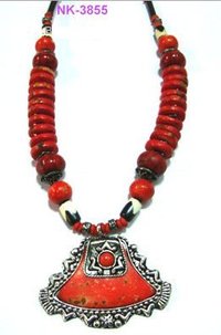 Designer Fashionable Necklace